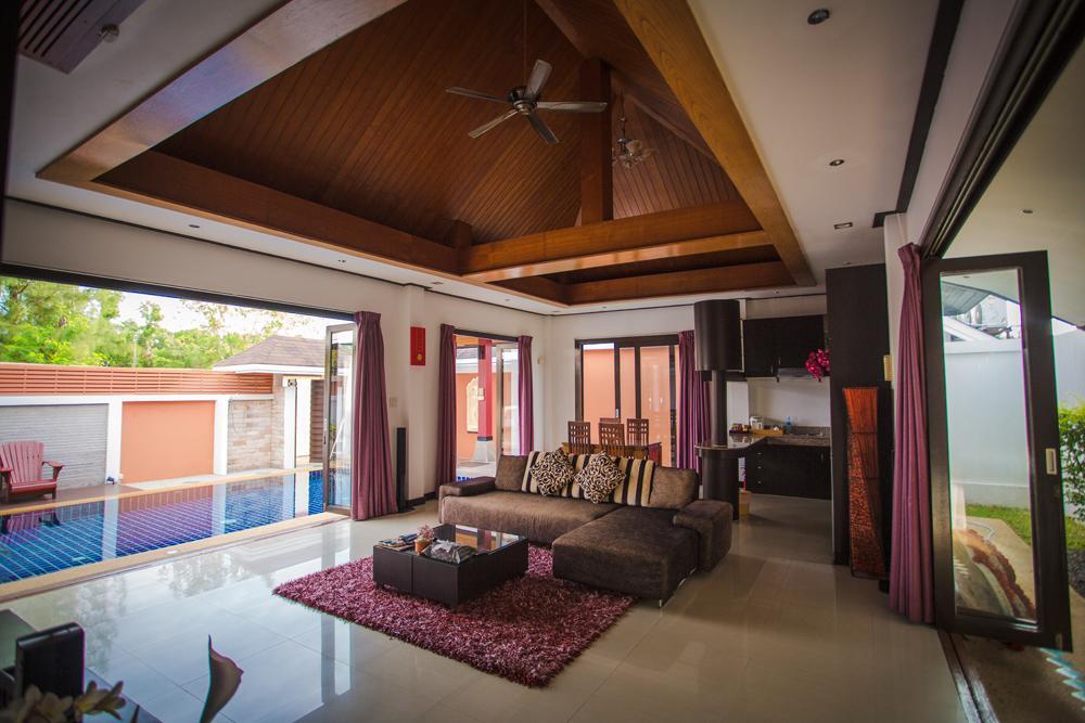 The Iris Pool Villa Rawai Номер фото