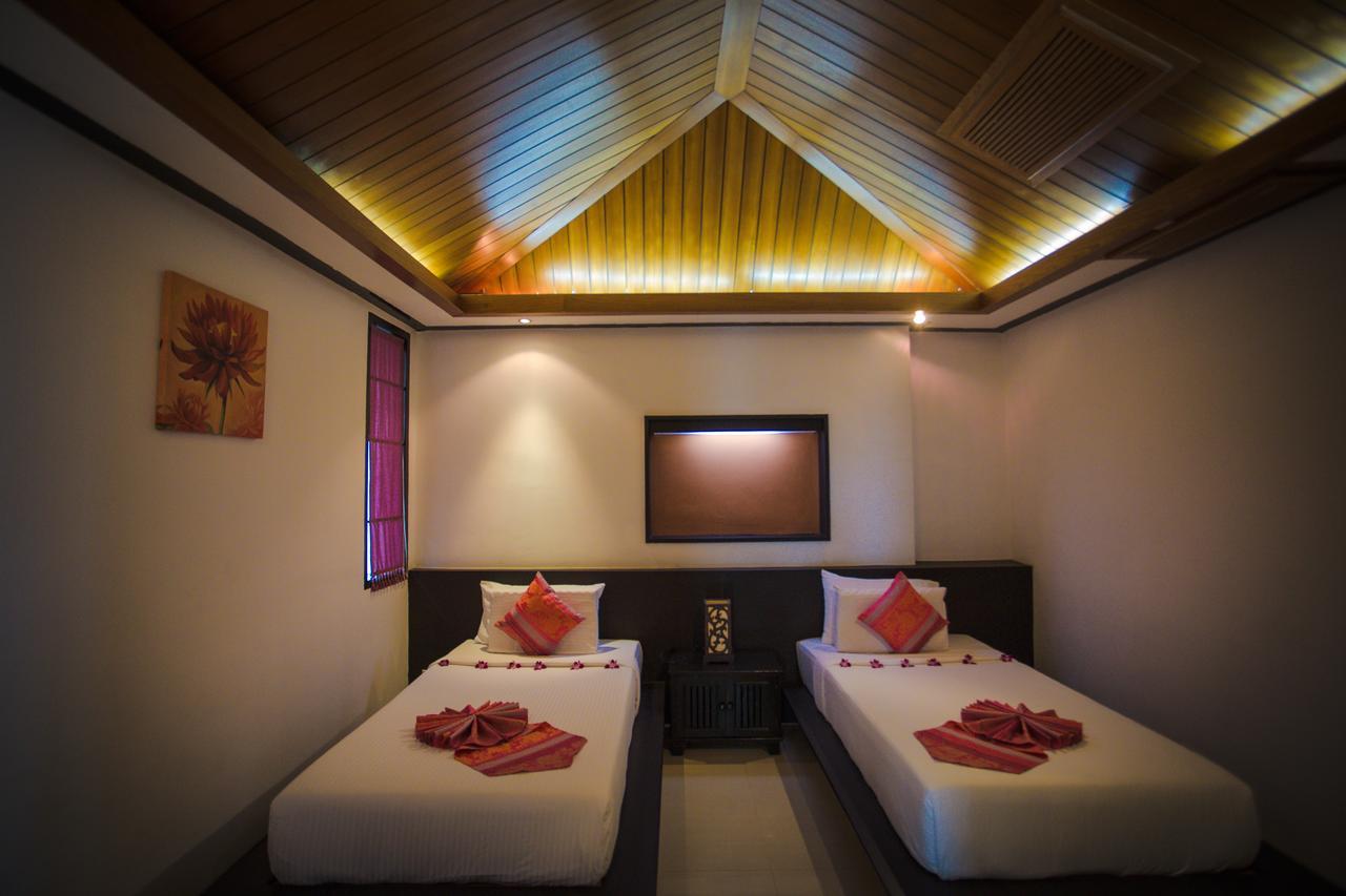 The Iris Pool Villa Rawai Номер фото