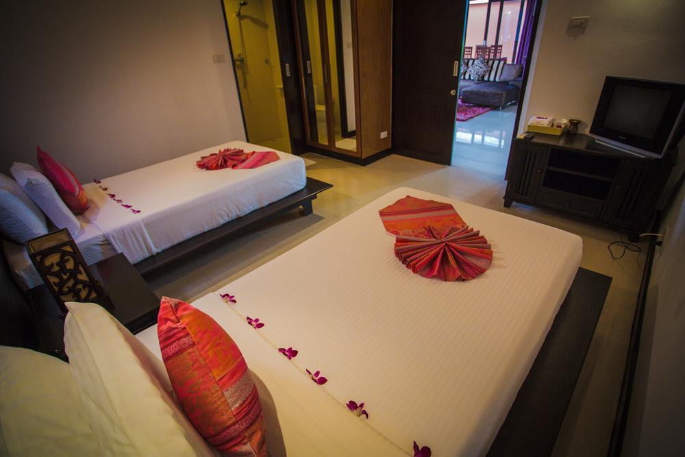 The Iris Pool Villa Rawai Номер фото