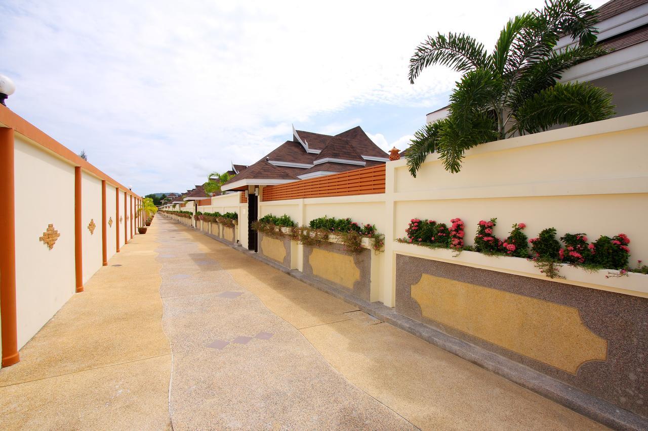 The Iris Pool Villa Rawai Номер фото