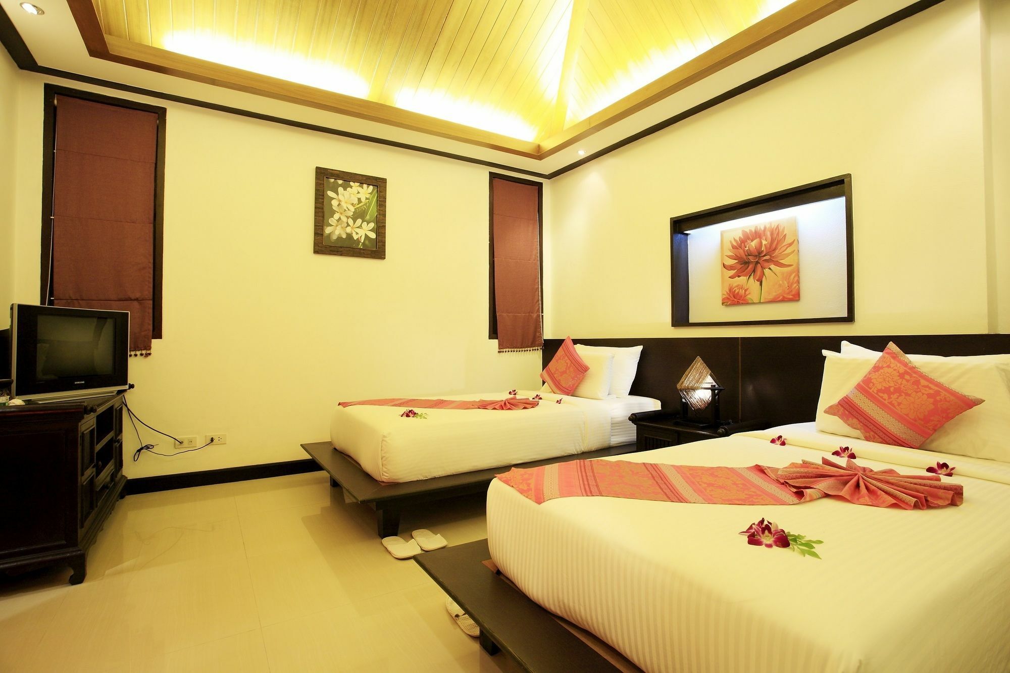 The Iris Pool Villa Rawai Экстерьер фото